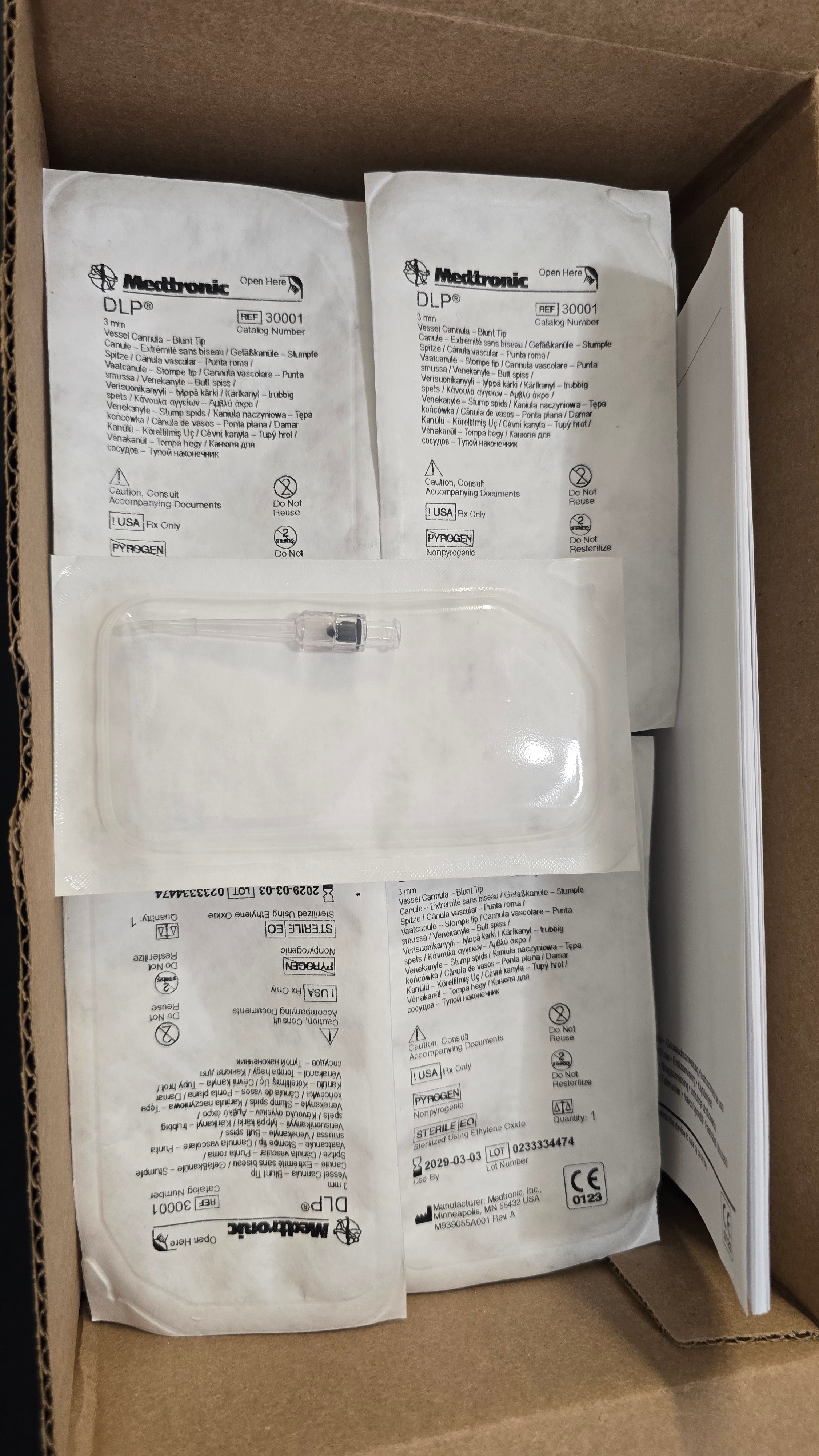 Medtronic 3mm Vessel Cannula- Blunt Tip REF: 30001 Dated: 2029