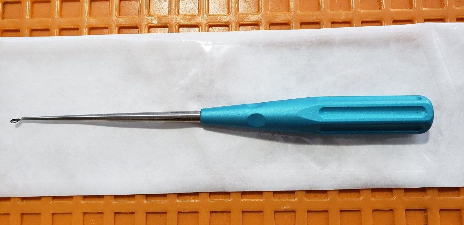 V.Mueller U-0165 Orthopedic Neuro/Spine Curette Oval Cup 10" Size #000 Up Angled