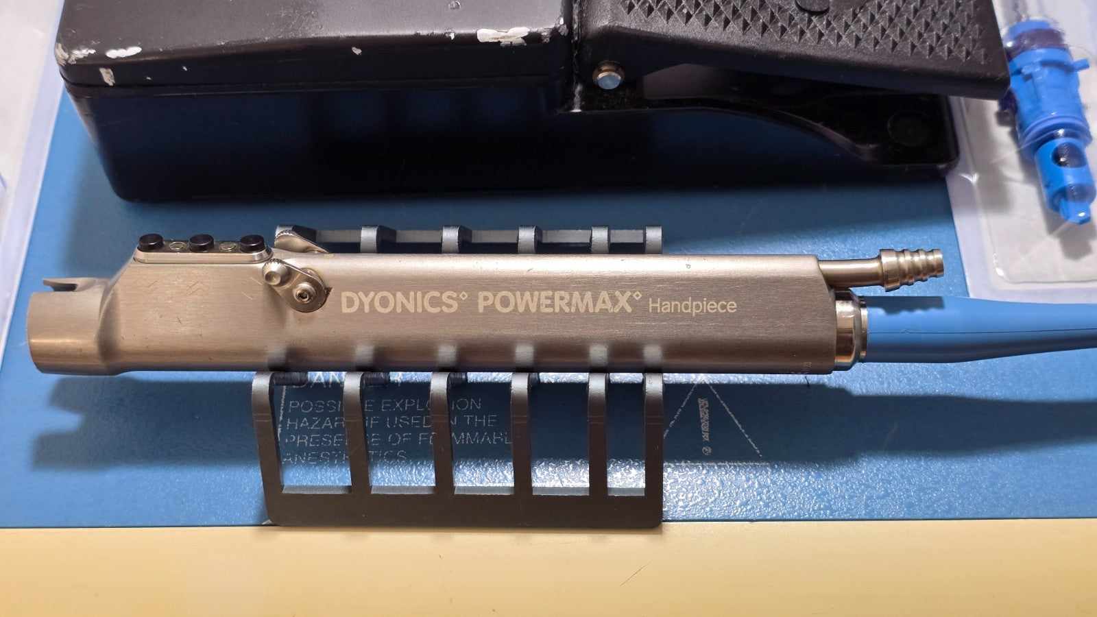 Dyonics Powermax Shaver Handpiece System. Dyonics EP1 Processor &Foot Switch