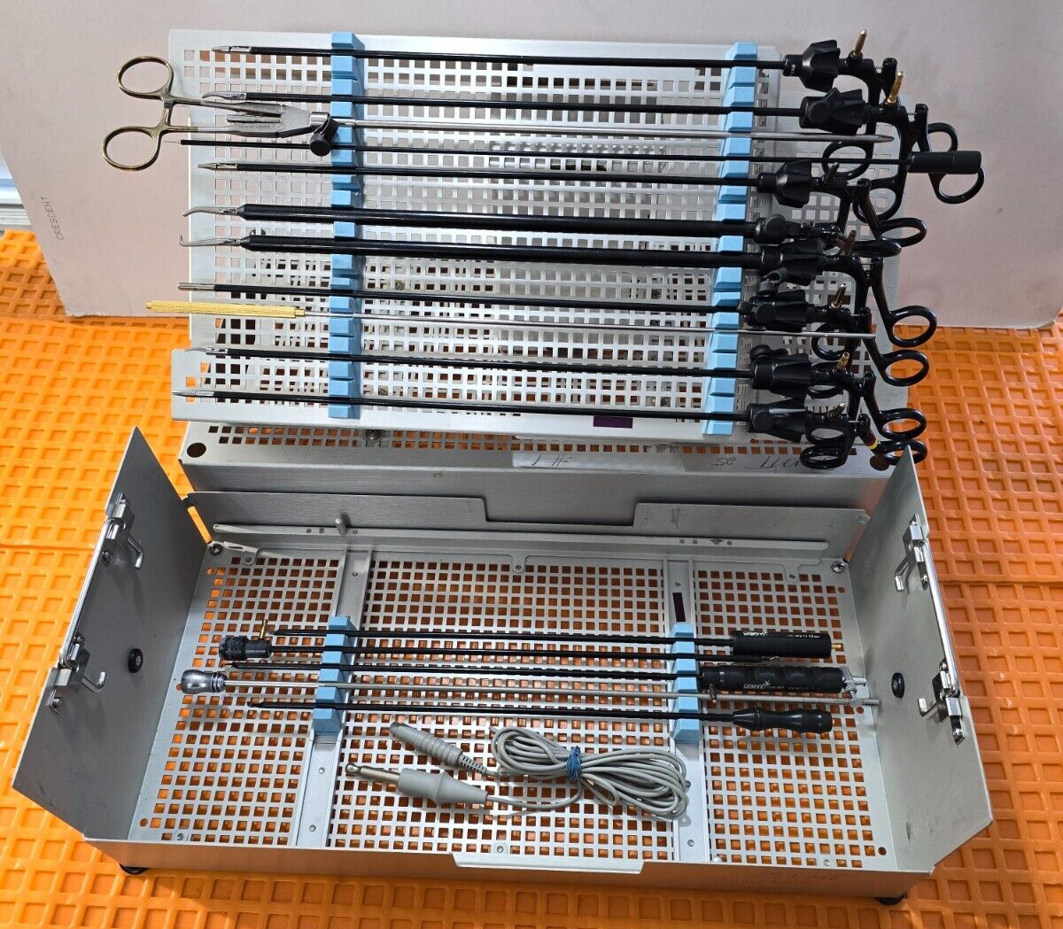 V.Mueller / Jarit Laparoscopic Instrument 5mmx35cm Set of 16 with Tray