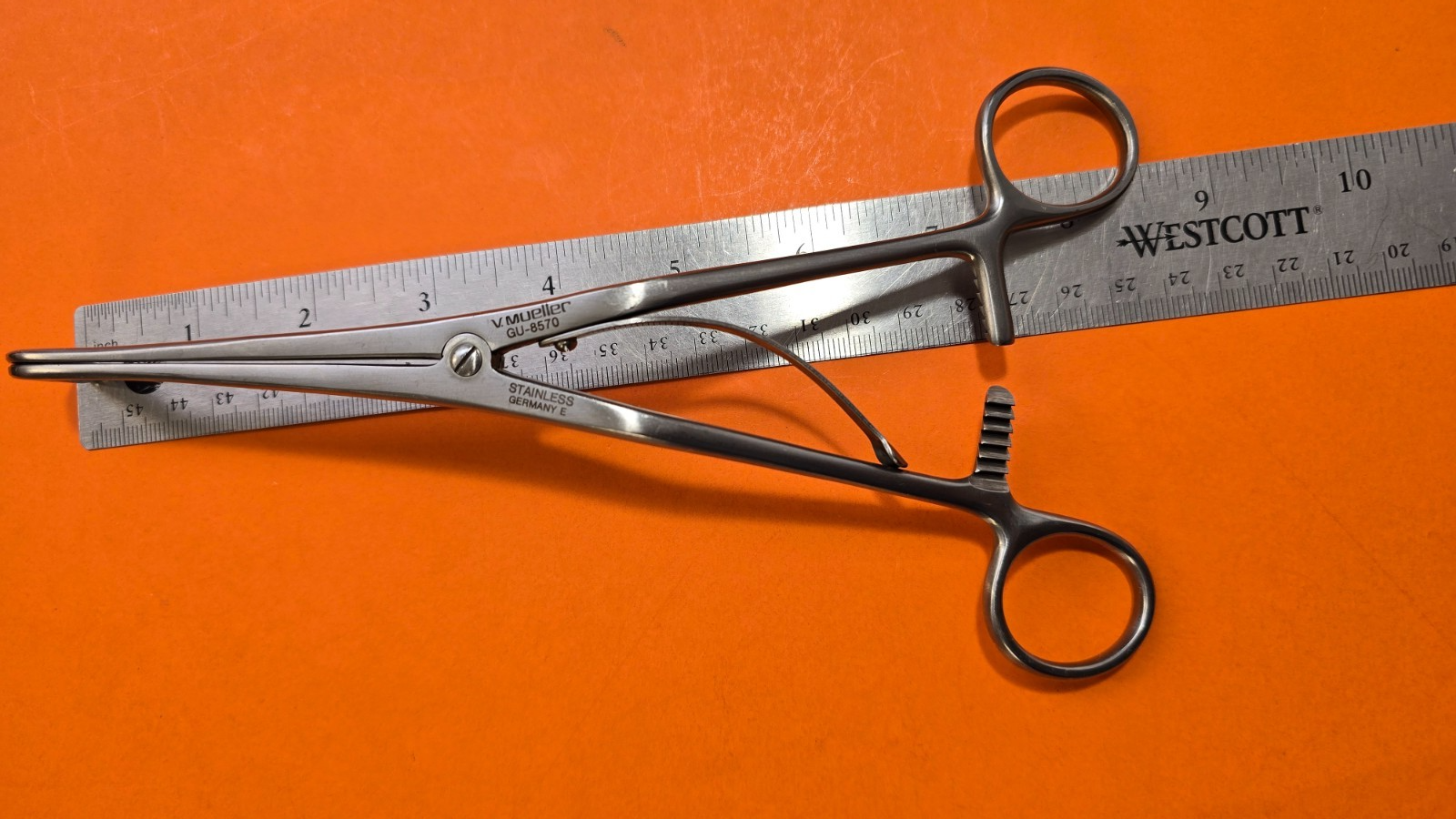 V. Mueller Surgical Millin Grasping Forceps 8.5" Angled Shanks REF: GU 8570