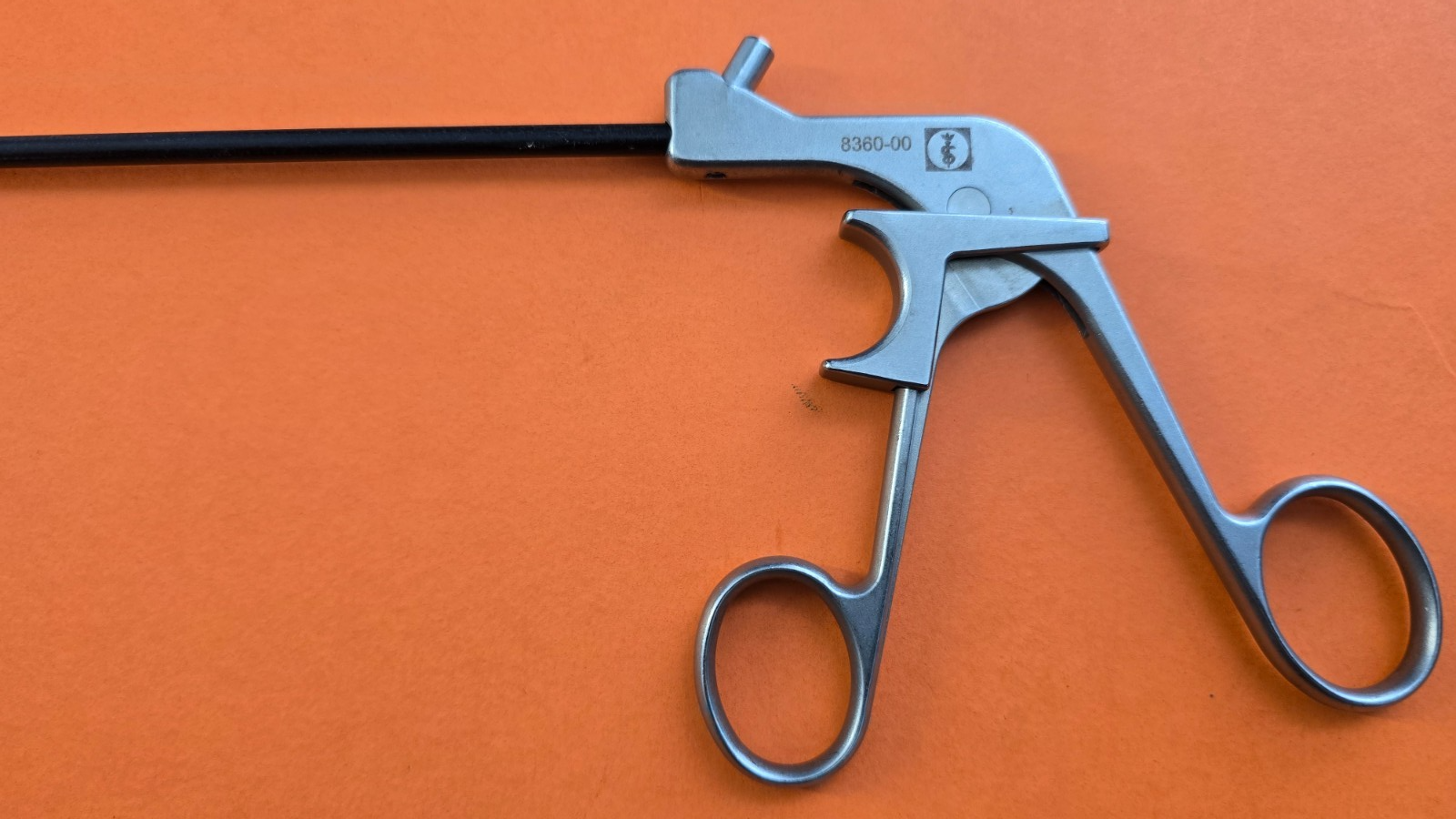 Aesculap 8360-00 Atraumatic Grasping Forceps 5mm x 36cm Single Action