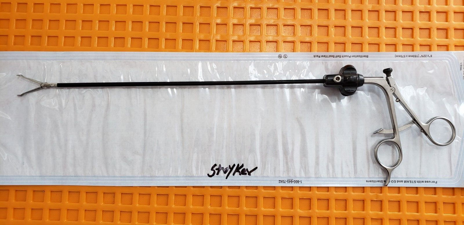Stryker Laparoscopic Babcock Forceps 5mm x 36cm Ratchet Handle