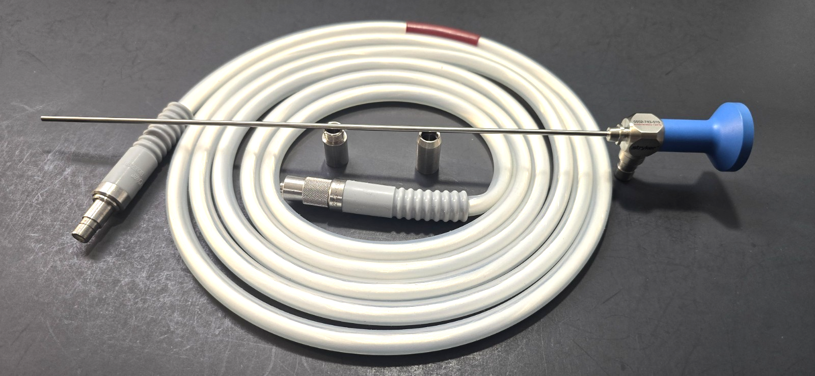 Stryker 2.7mm x 0° x 28cm Telescope with Fiber Optic Cable.