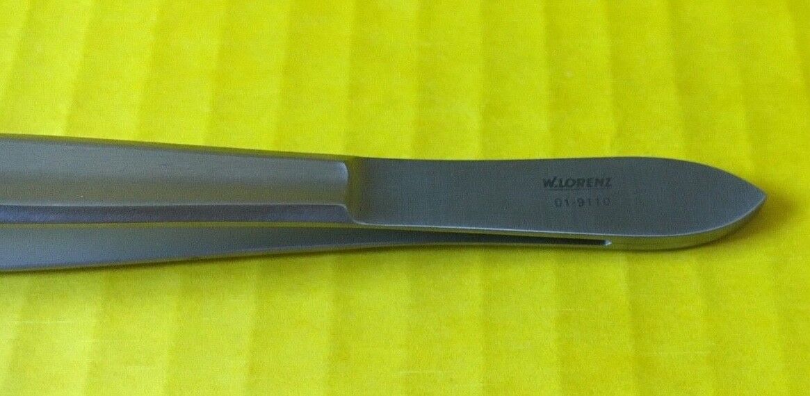 W. Lorenz Surgical Cushing Dressing Forceps, Angled REF: 01-9110