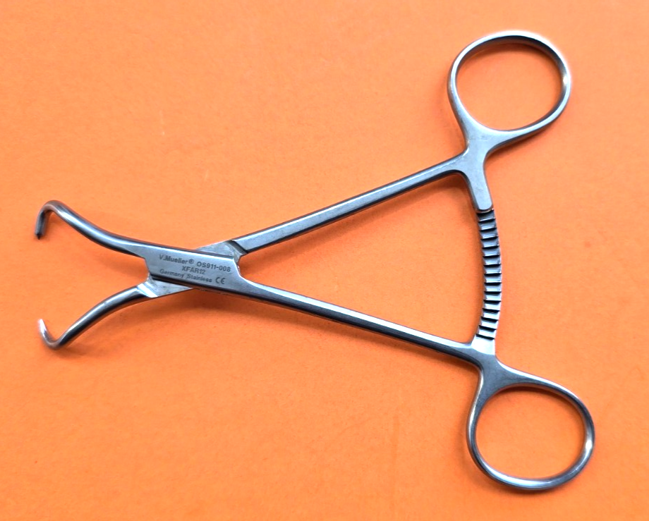 V. Mueller Surgical Orthopedic Bone Reductio Forceps 5" REF: 911-008