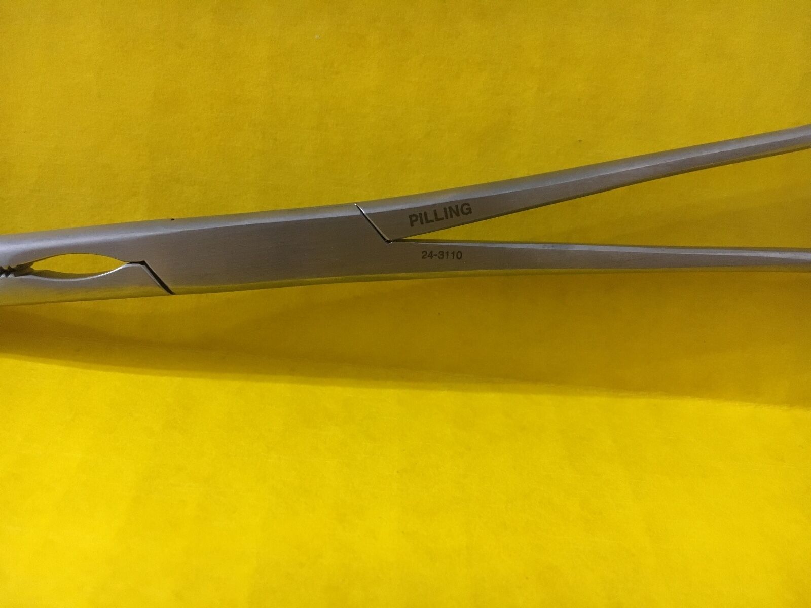 Pilling Surgical Mayo Vessel Clamp, Curved, 10" REF: 24-3110