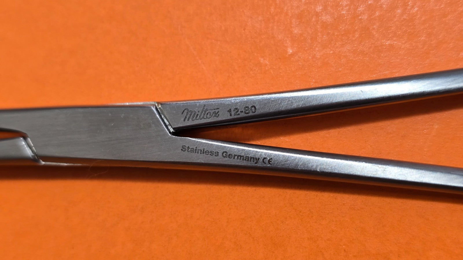 Miltex 12-80 Surgical Lahey Traction Forceps 6" (3x3) prongs