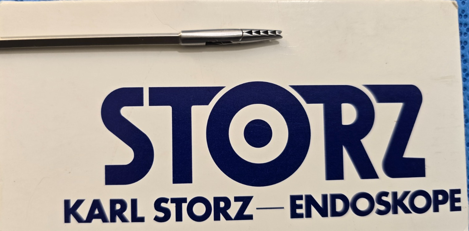 Karl Storz Surgical Alligator Grasping Forceps 2.5mm x 50cm serrated Jaws