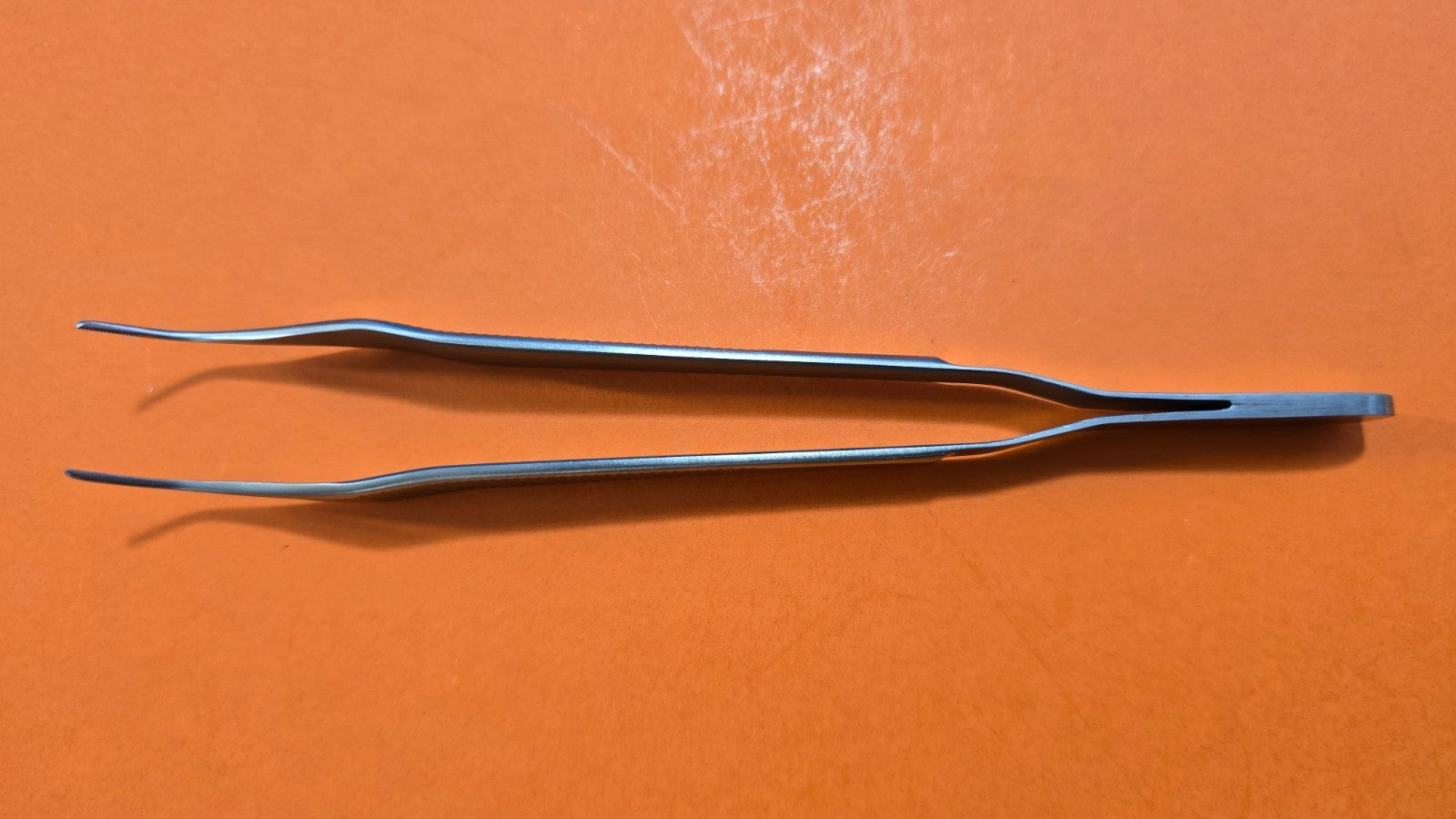 Leibinger Surgical Plate & Screw Holding Forceps 6" Curved