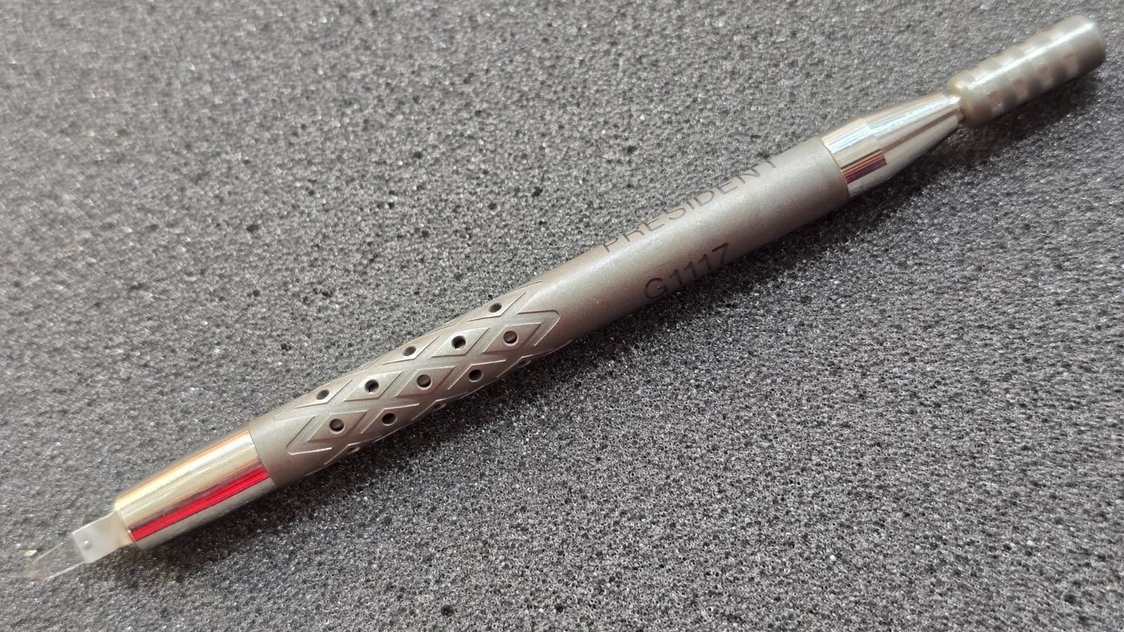 Mastel Surgical Ophthalmic Diamond Knife Angled REF: G1117 Diamond Blade.