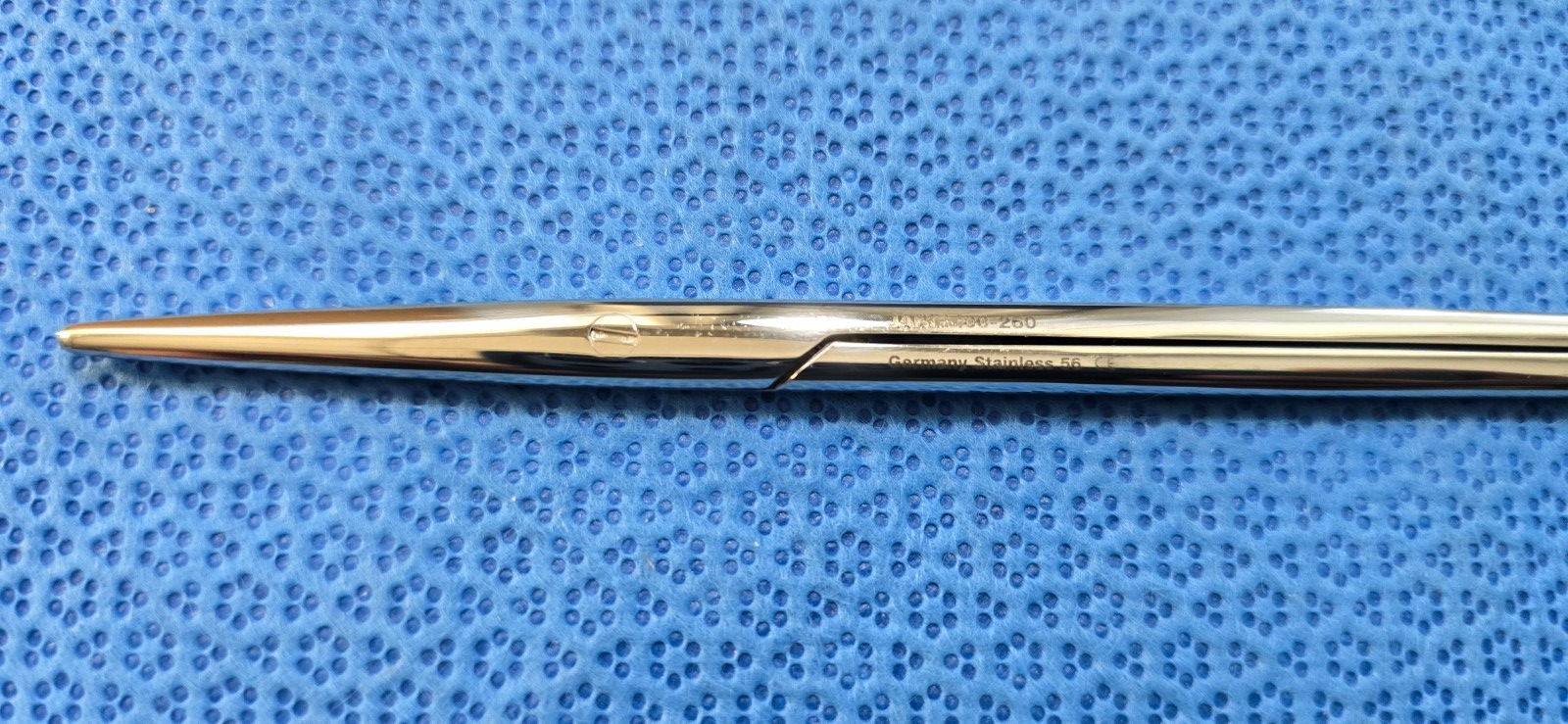 Jarit 100-260 Surgical Metzenbaum Scissors 7" Straight