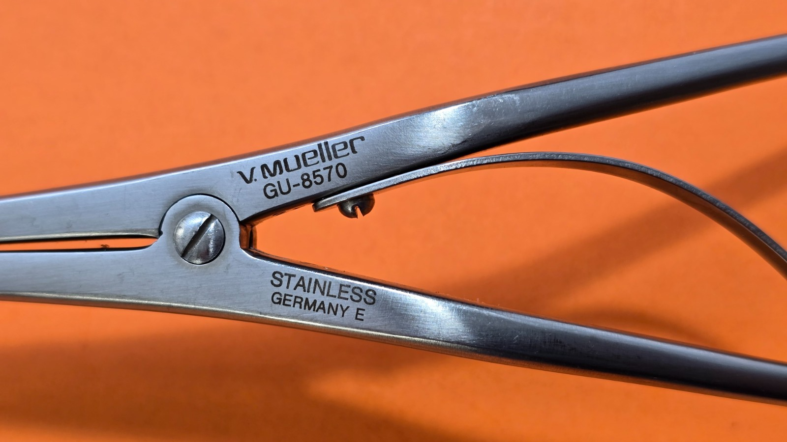 V. Mueller Surgical Millin Grasping Forceps 8.5" Angled Shanks REF: GU 8570