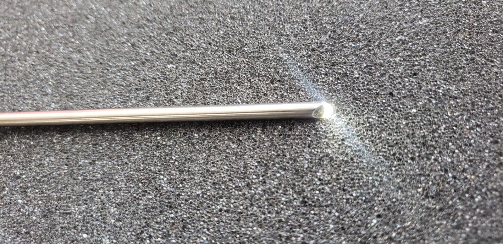 Karl Storz 27005 CA telescope 4mm x 70 Degree 30cm & 495NA Fiber Optic Cable.