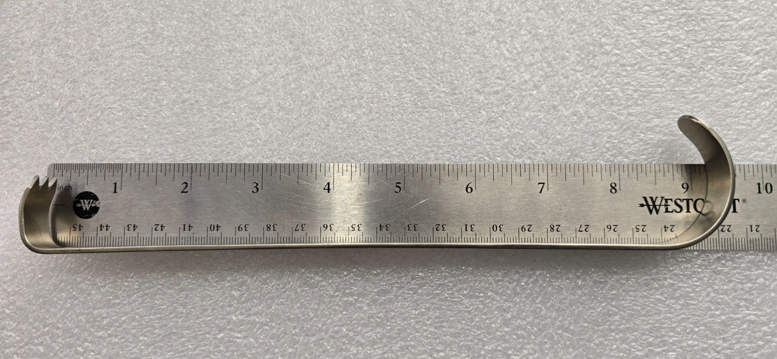 Aesculap Hibbs Retractor 9 1/8" x 1" x 1" Size Orthopedic Instruments