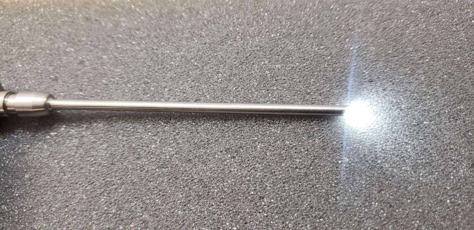 Stryker 502-526-130 Stubby Small Joint Arthroscope 2.7mmx30° C-Mount Autoclave