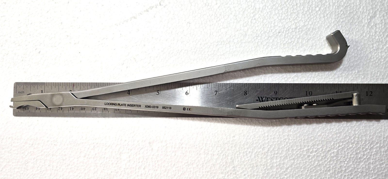 Medtronic Surgical Orthopedic Locking Plate Inserter Plier with Ratchet