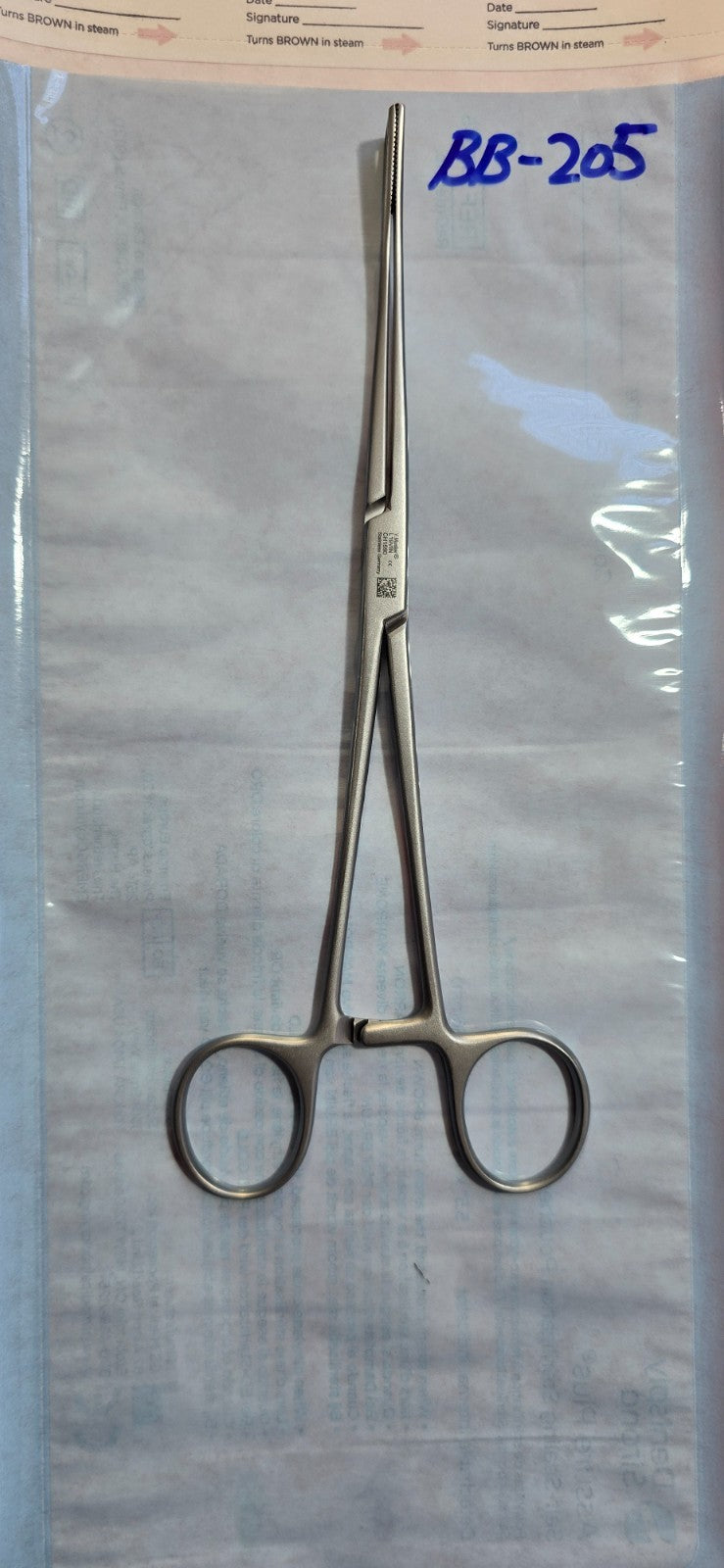 V. Mueller CH 1590 Surgical Pennington Forceps 8" Triangular Serrated Jaws