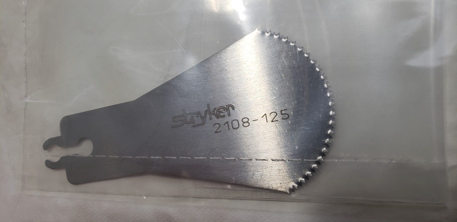 Stryker Surgical Orthopedic Sagittal Blade Sternum Revision.