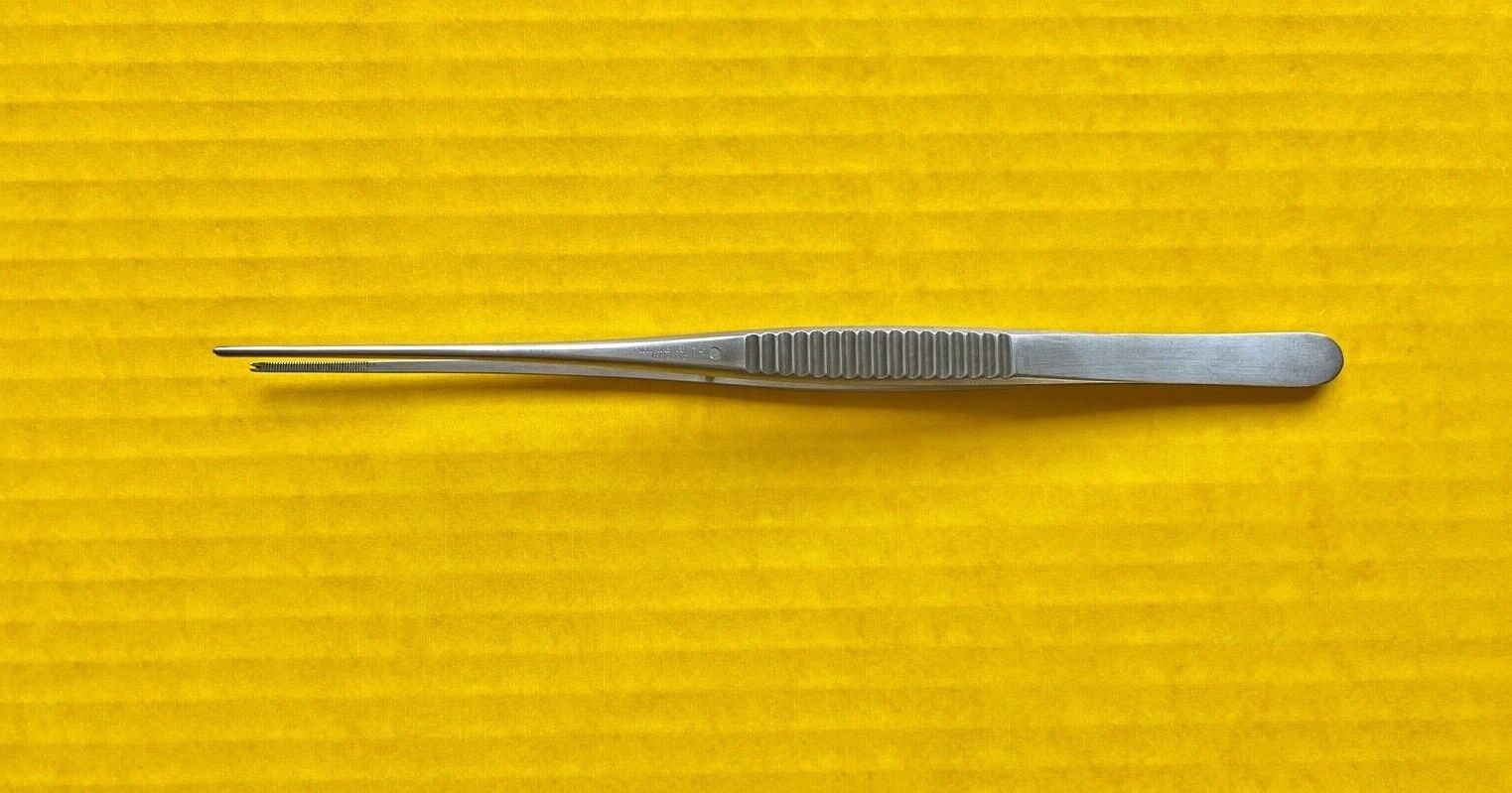 V. Mueller Potts-Smith Tissue Forceps, 8.25" REF: CH5181