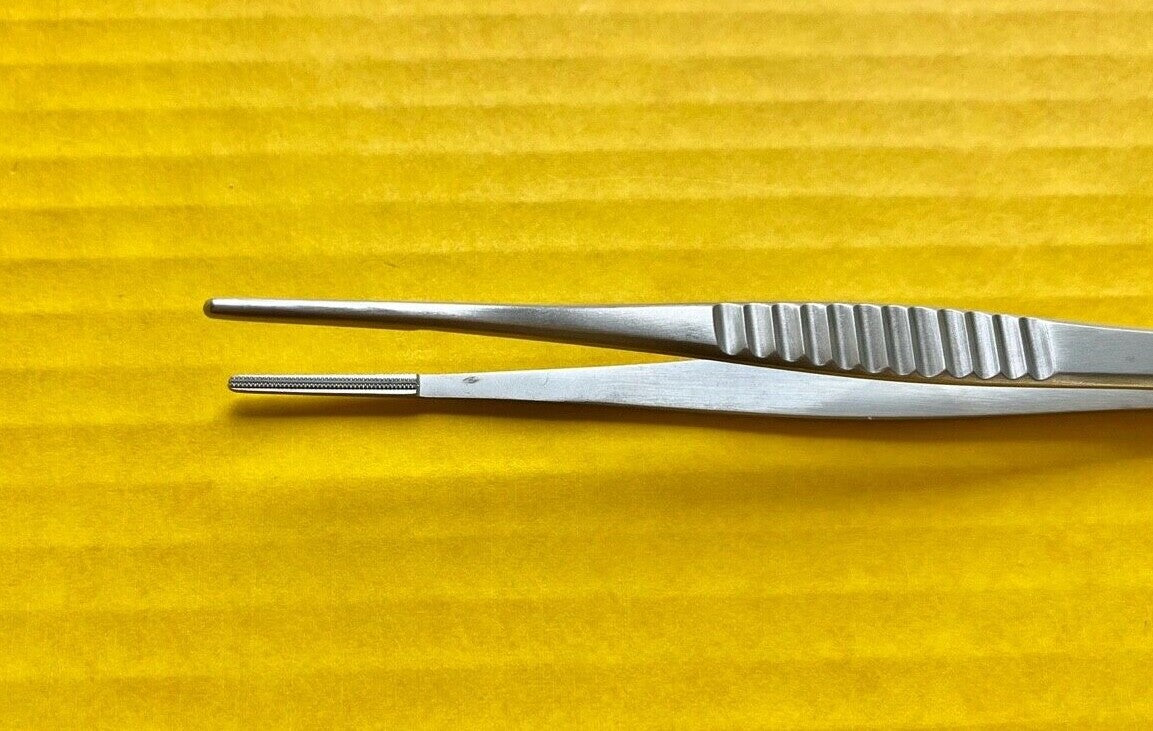König Debakey Vascular Tissue Forceps, Straight, 6.25" REF: MDS1130816