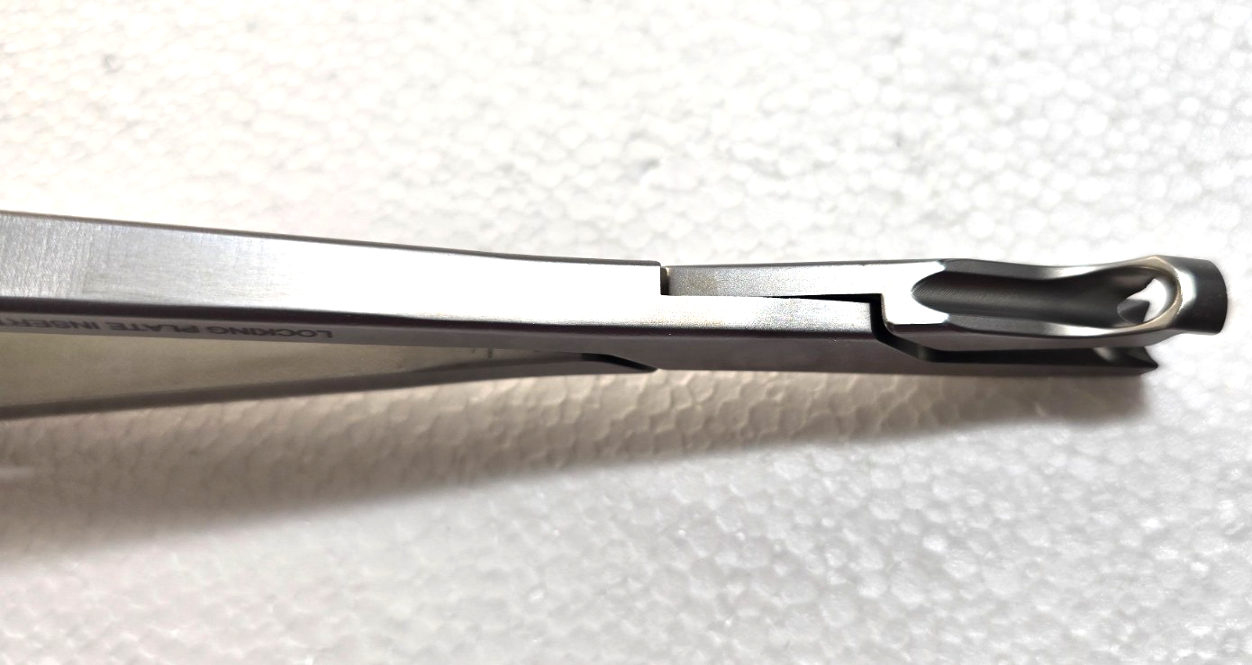 Medtronic Surgical Orthopedic Locking Plate Inserter Plier with Ratchet