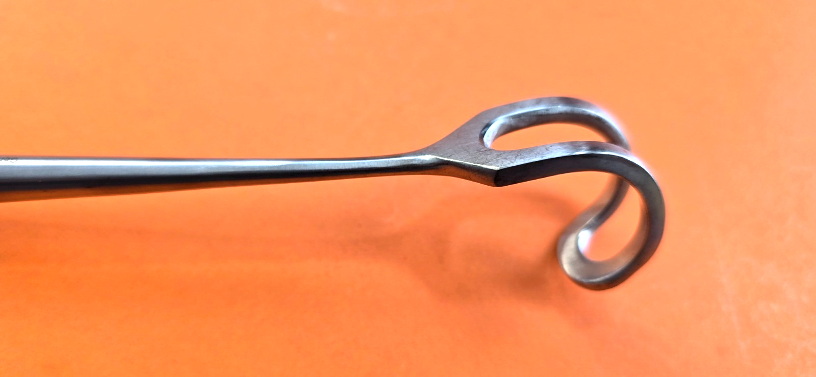 V.Mueller SU 3760 Surgical Green Thyroid Retractor 8.75" Curved