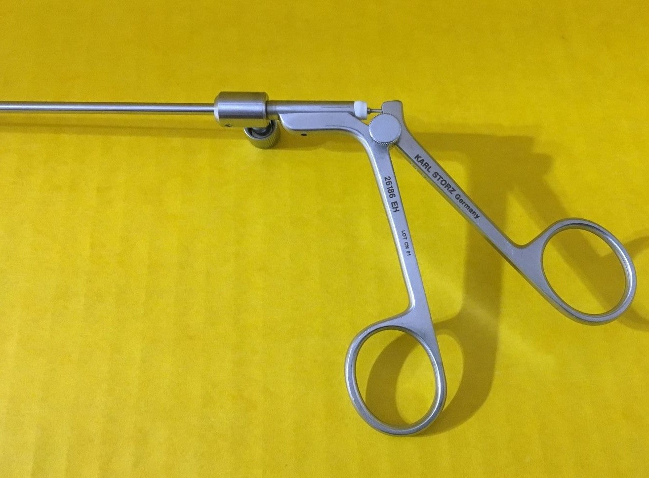 Storz Surgical Micro Hook Scissor, 3.3mm x 30cm REF: 26186 EH