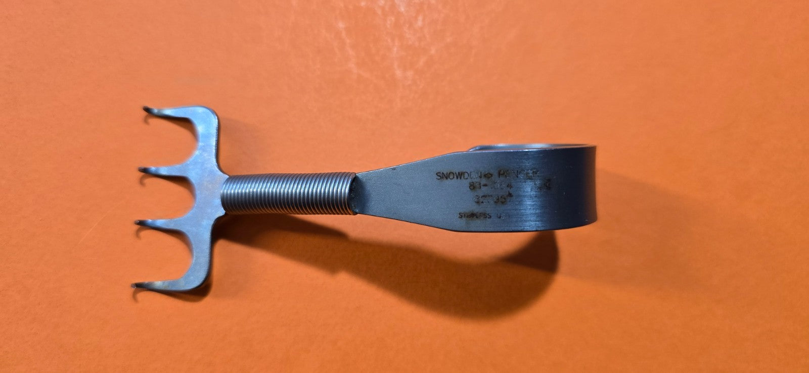 Snowden Pencer 88-1064 Surgical Gorney Rake Retractor 4Prong 9cm