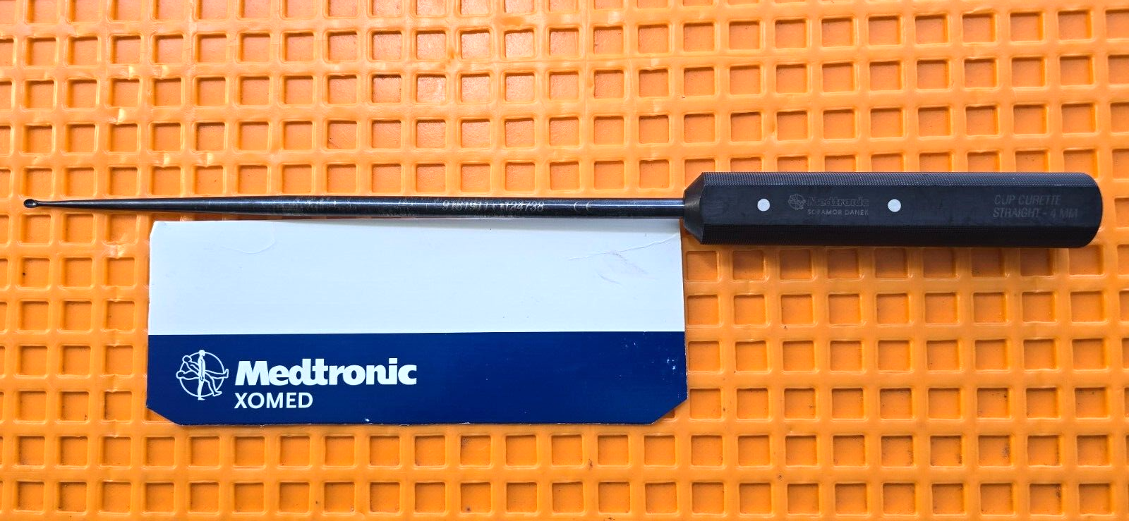 Medtronic 9181911 Sofamor Neuro/Spine Curette Straight Oval Cup Size # 4MM