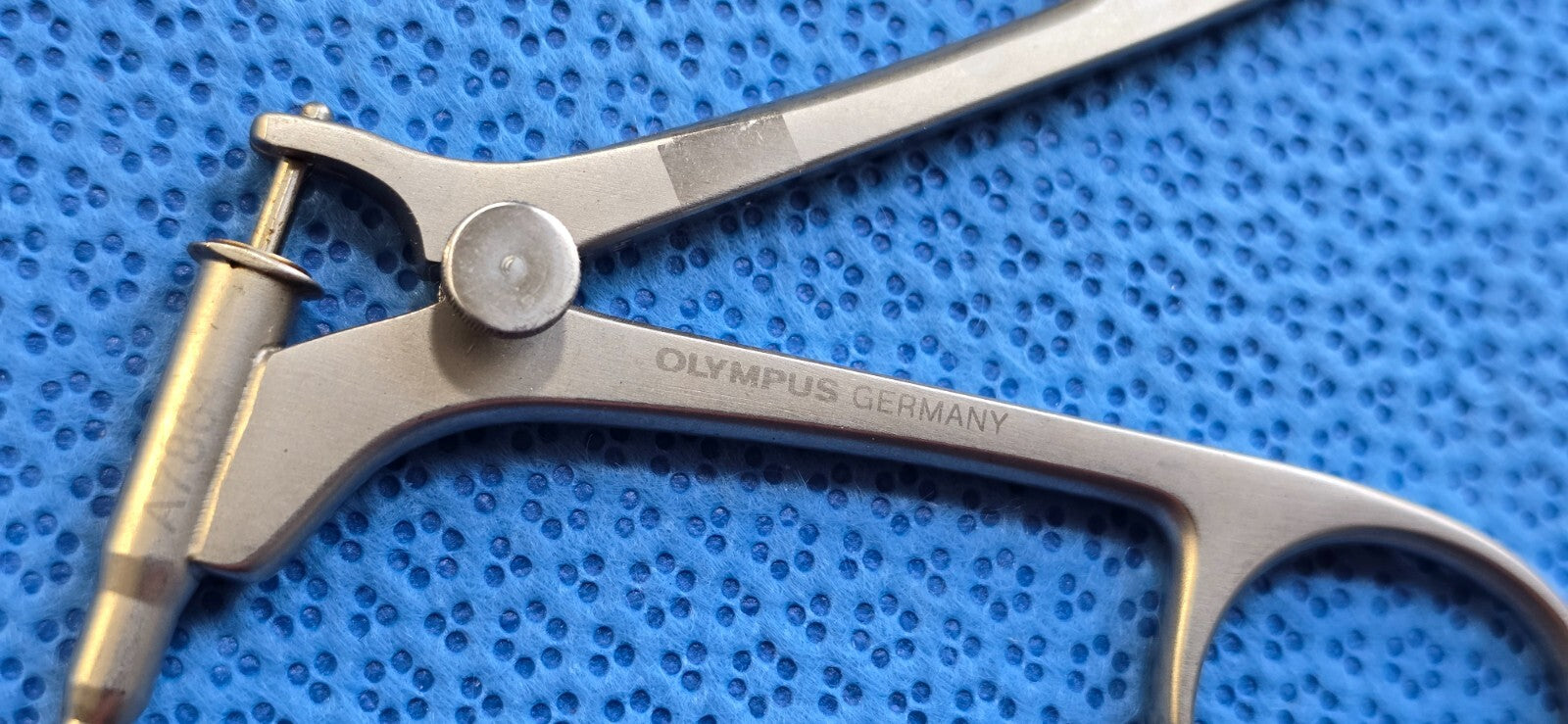 OLYMPUS A 7864 Surgical Arthroscopy Scissors 6.5" Left Curved