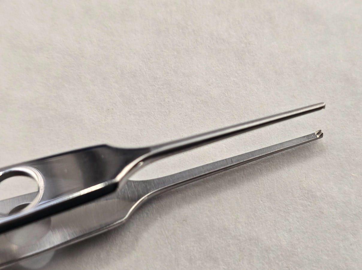 PILLING Weck Bishop Harmon Tissue Forceps 3.5" (1x2Teeth) REF: 42-7390