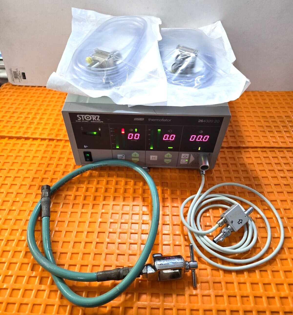 Karl Storz SCB 30 Liter Thermoflator with OptiTherm & Tubing