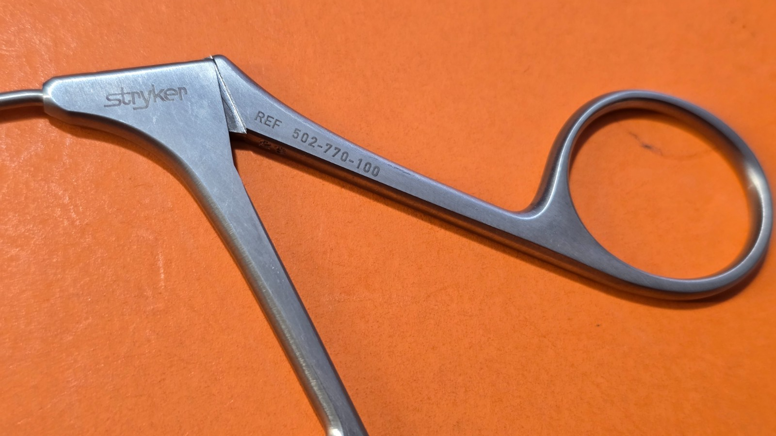 Stryker 502-770-100 Semi Rigid Grasping Forceps 7Fr Straight