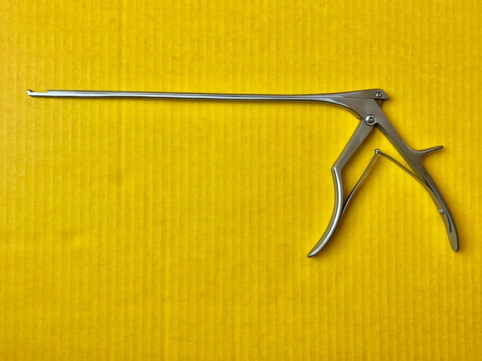 Buxton 84-2932 Kerrison Rongeurs 40 Deg 3mm Up Bite 12" Shaft Neuro Spine