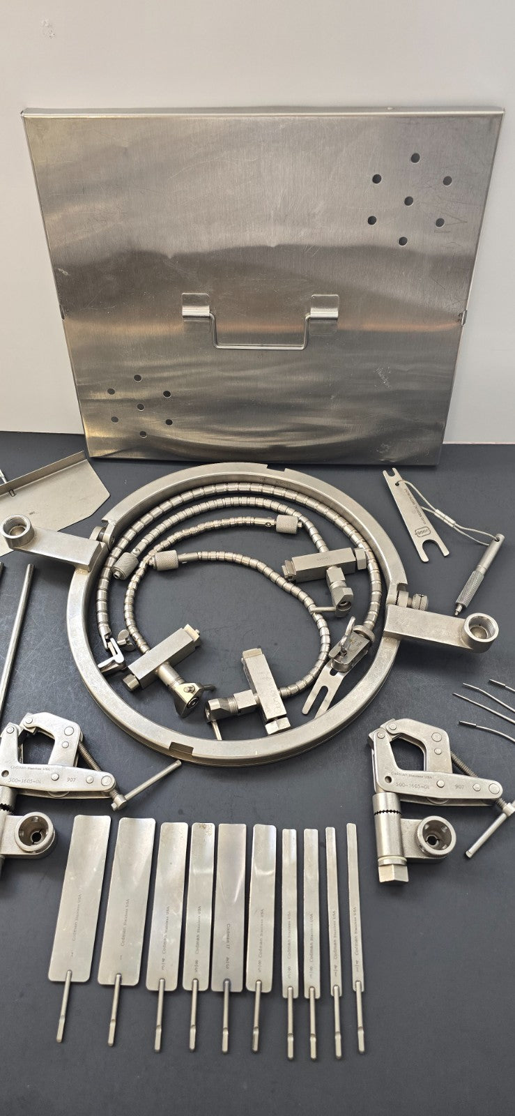 Codman Surgical Budda Halo Neuro Retractor Set with Tray