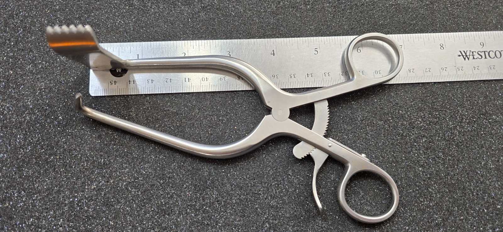 RUGGLES Surgical Williams Discectomy Retractor 7" Left 60x20mm Ref: RN2707