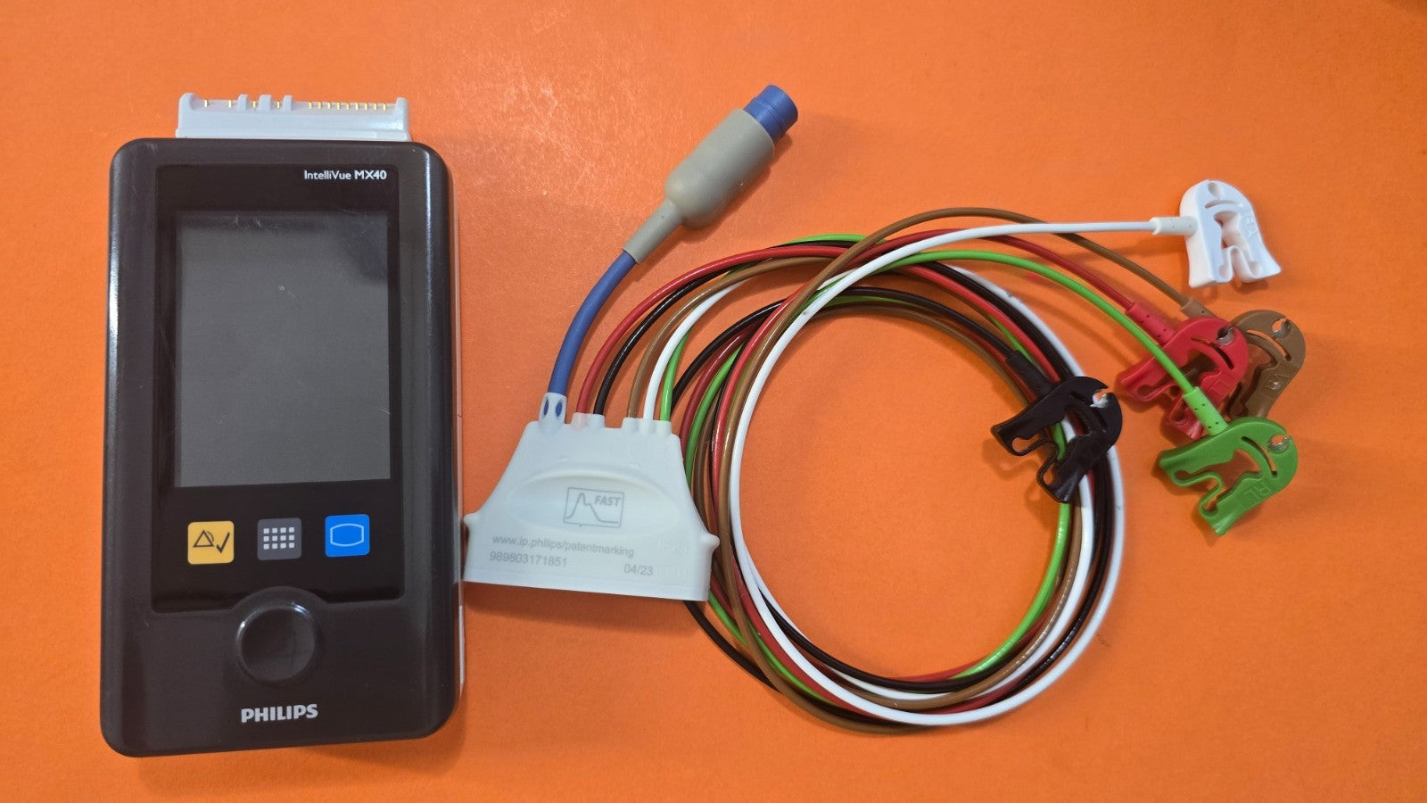 PHILIPS IntelliVue MX40 Telemetry Monitor With 5 Lead ECG (Tested)