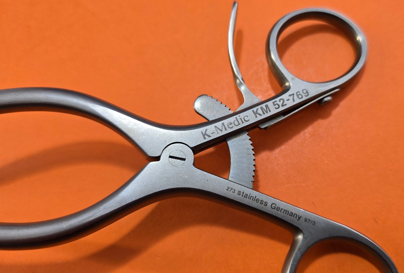 K-Medic KM 52-769 Surgical Orthopedic Gelpi Retractor 7.5" with Ratchet