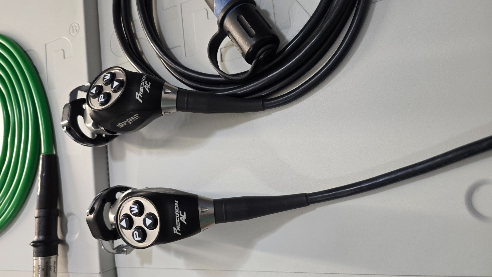 Stryker Precision AC Camera System ,LI0 Light Source Green Cable, WiSe Monitor