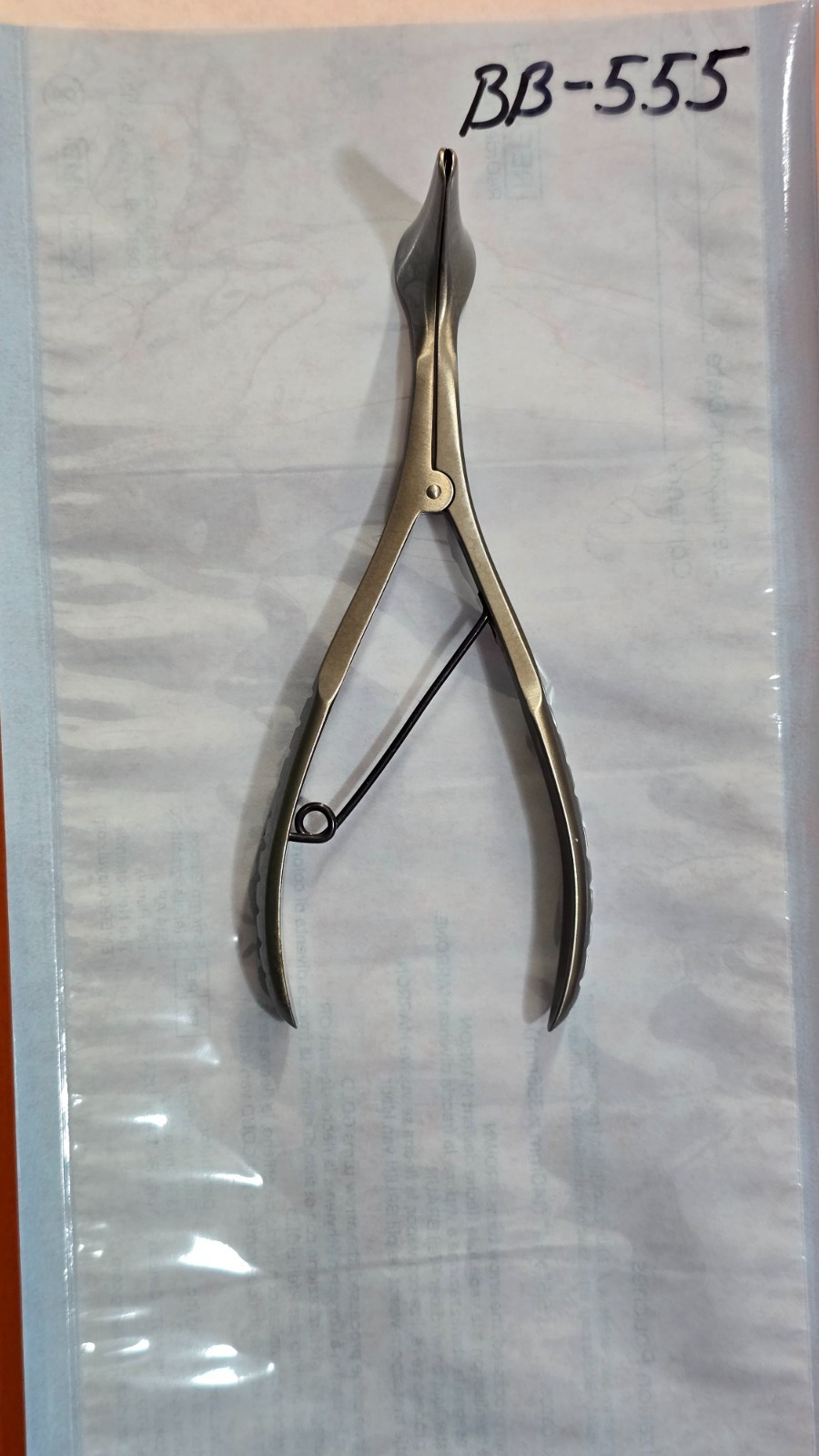 Jarit 400-116 Surgical Vienna Nasal Speculum, 5.5" Medium 32.5mm jaws.