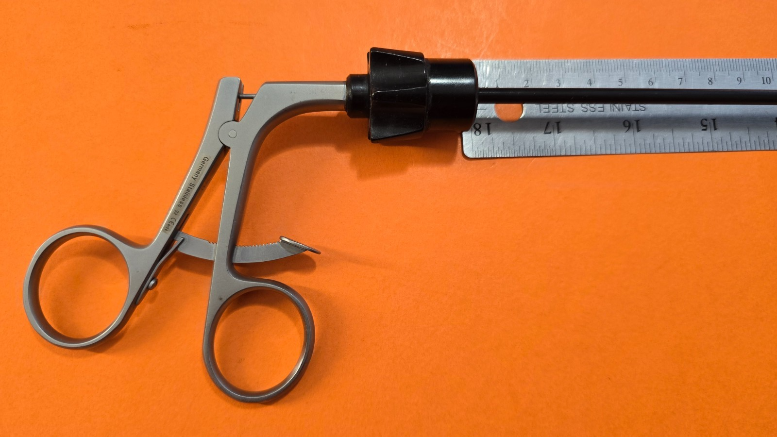 Jarit ROTO LOK Grasping Forceps 5mmx 38cm with Ratchet