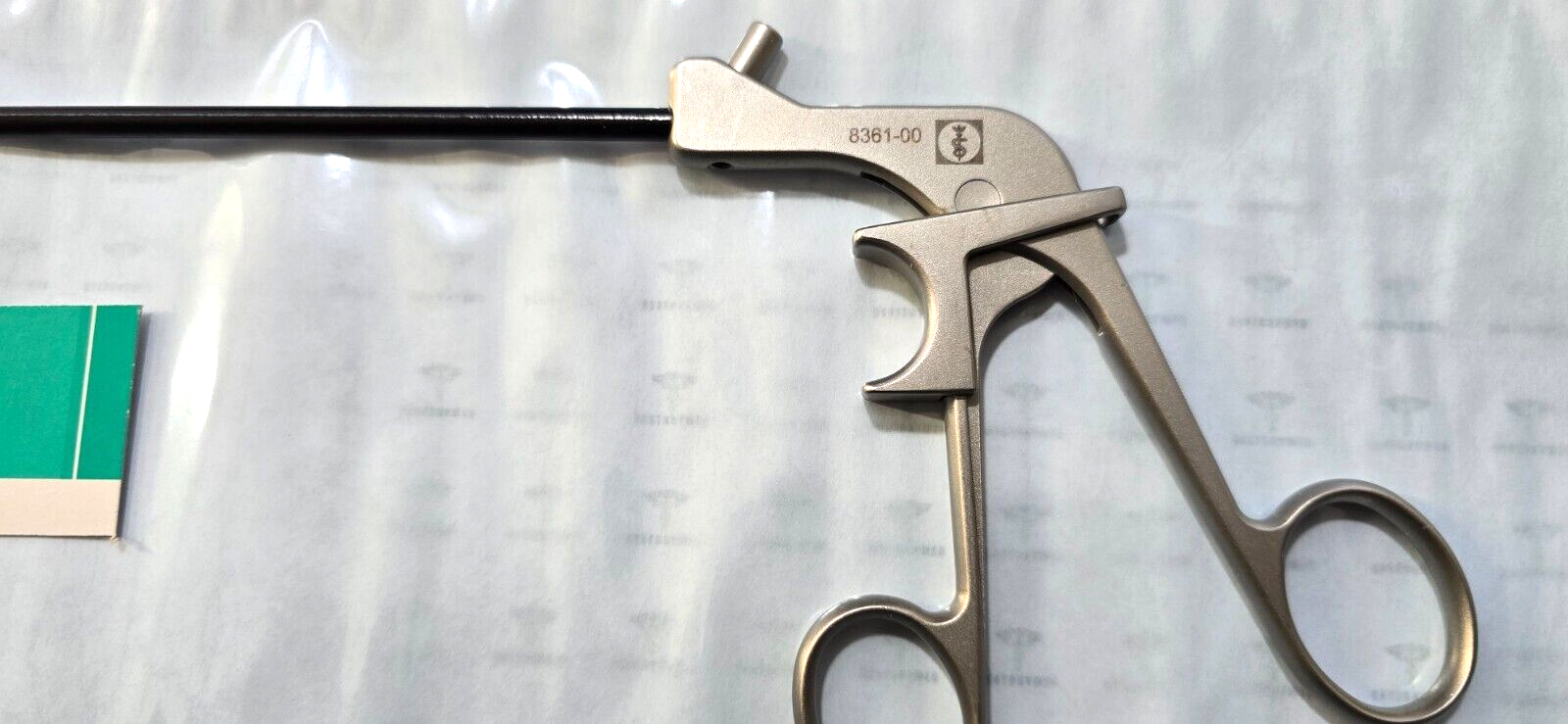 Aesculap Surgical Laparoscopic Grasping Forceps 5mm x 36cm with Lock