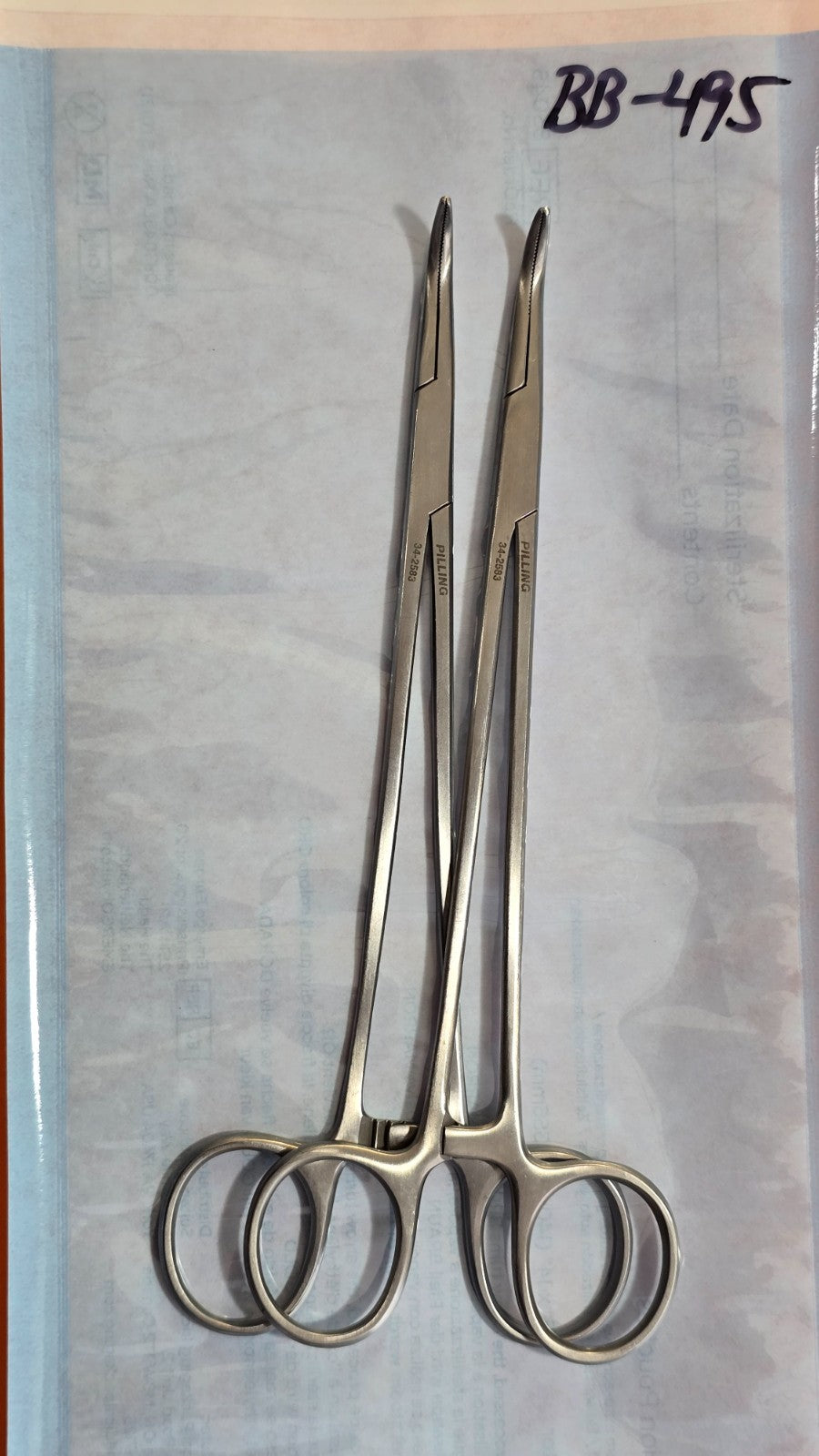 Pilling 34-2583 Surgical Sawtell Forceps 7 1/8" Curved Serrated Jaw
