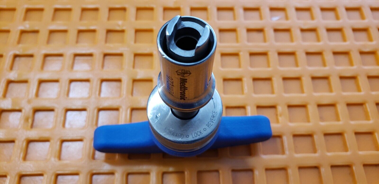 Medtronic 9731974 Surgical Orthopedic T Handle