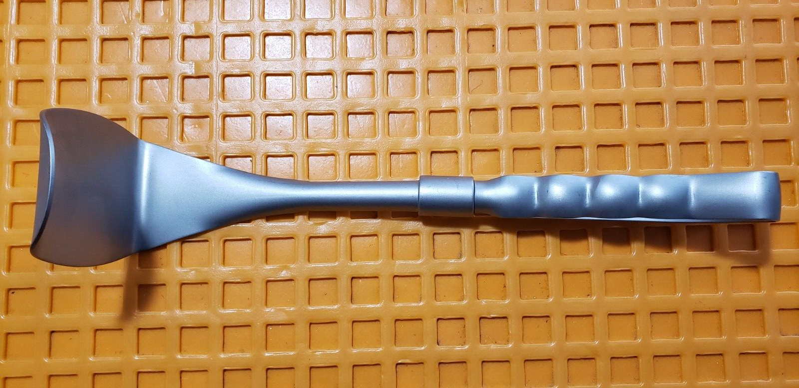 V.Mueller SU3464 Surgical Kelly Retractor, 10" Large Standard 3" x 2.5"