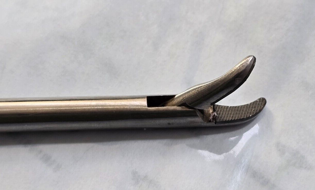 Mediflex Laparoscopic Needle Holder 5mm x33cm Carbide jaws Curved Axial Handle