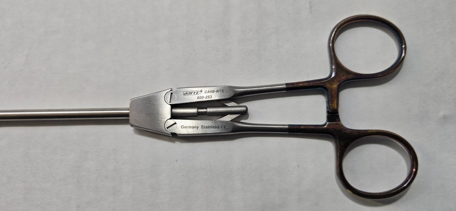Jarit 600-253 Laparoscopic CARB-BITE Needle Holder 5mm x 33cm Germany