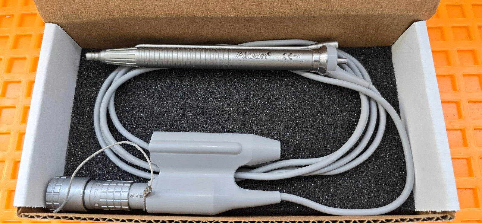 Alcon Ophthalmic TURBOSONIC-375 Handpiece/ Pacho Hand piece