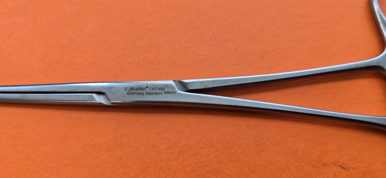 V. Mueller Surgical Javid Artery Clamp 6.25" REF: CH 7950